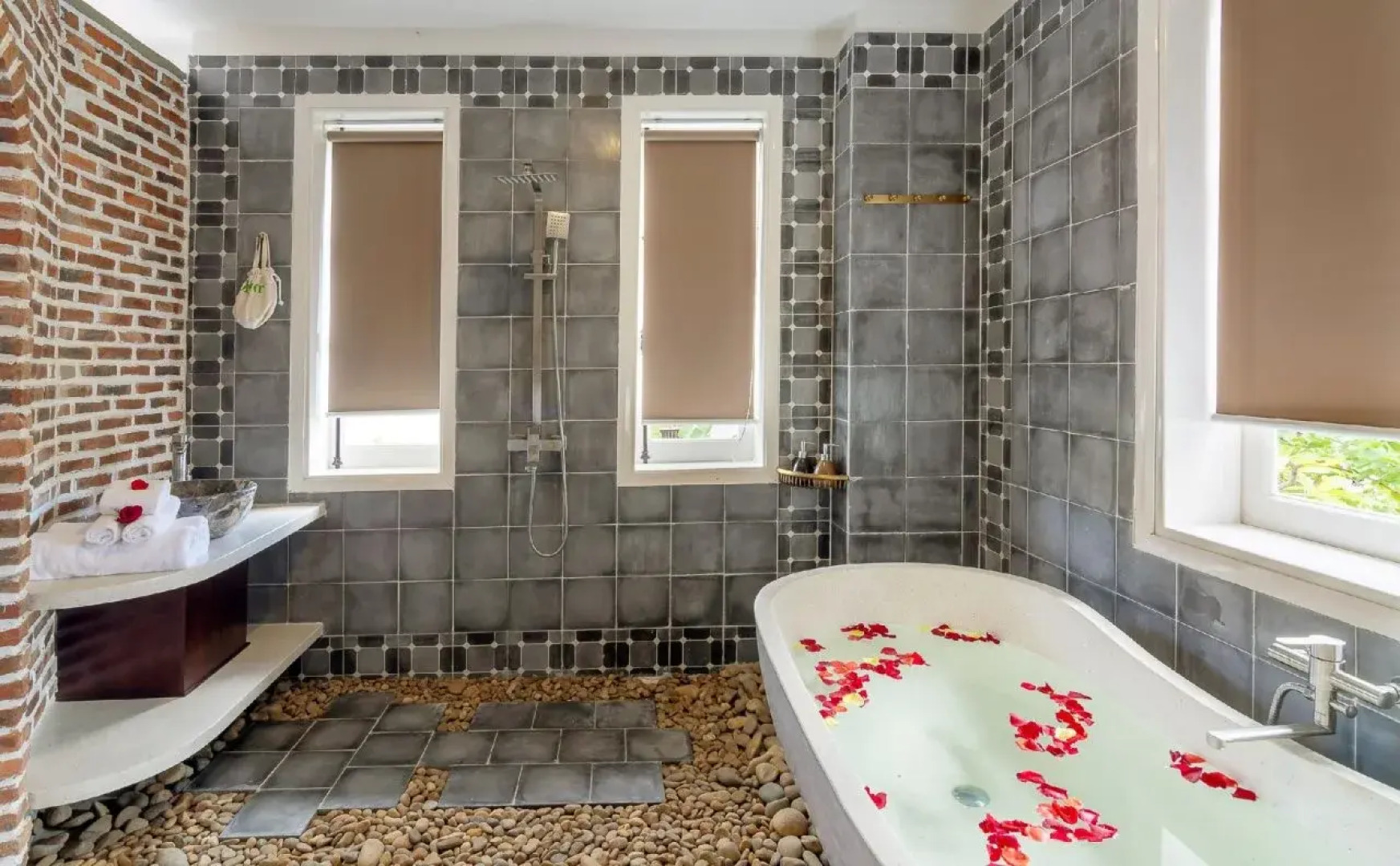 Ancient Garden Boutique Hoi An