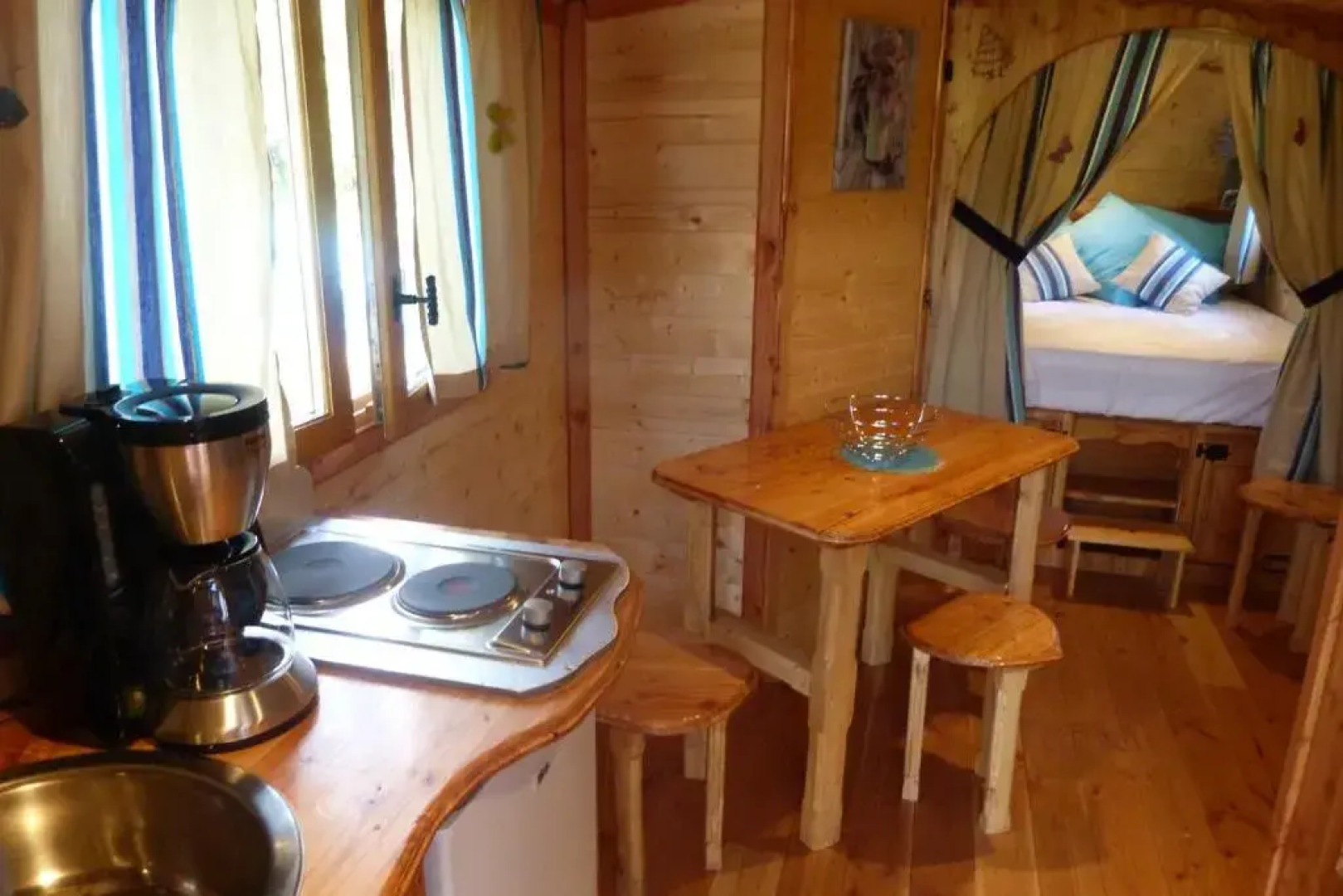 Roulottes au pied du Vercors