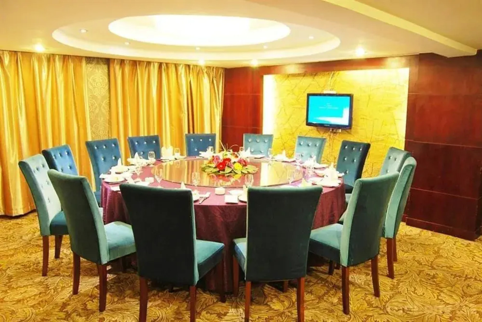 Century Shengye Hotel