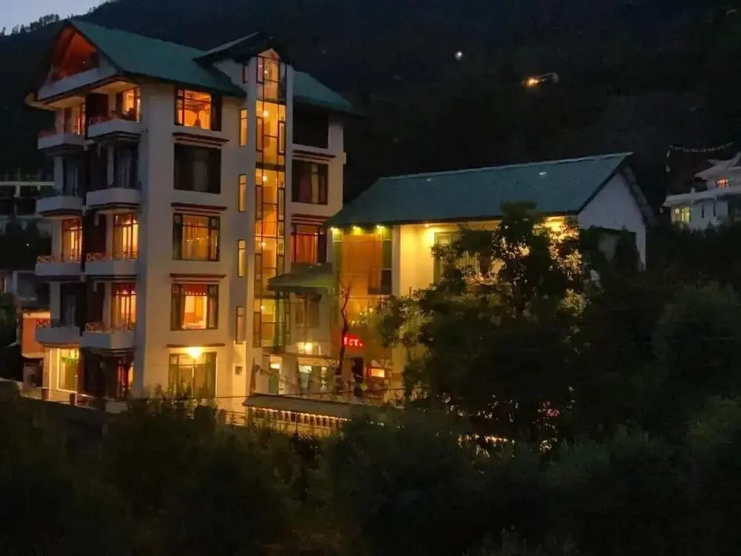 The Grand Shamba-La Kalpa