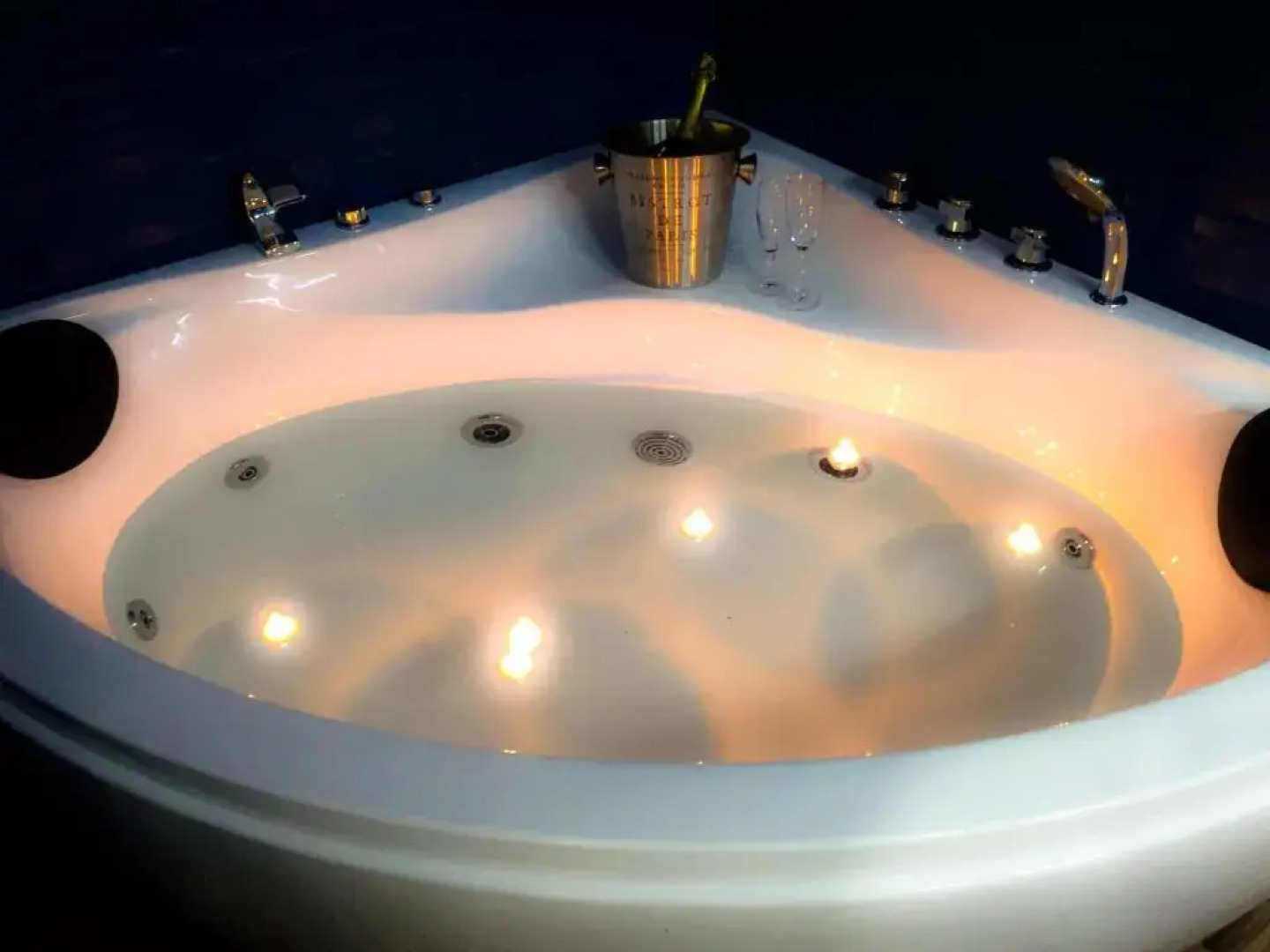 Villa Adelaide Suite & Room