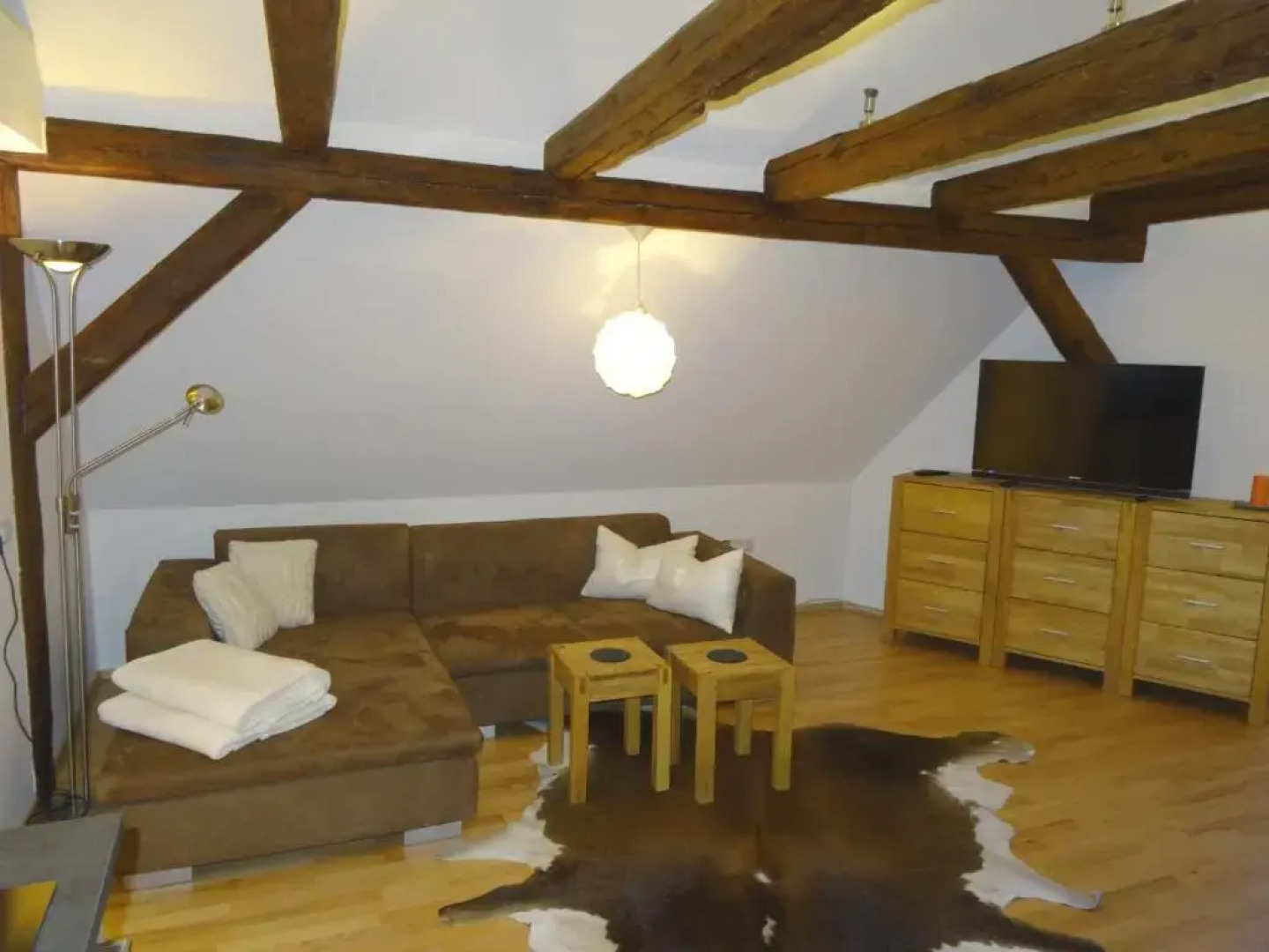 New Business Apartment with Flair