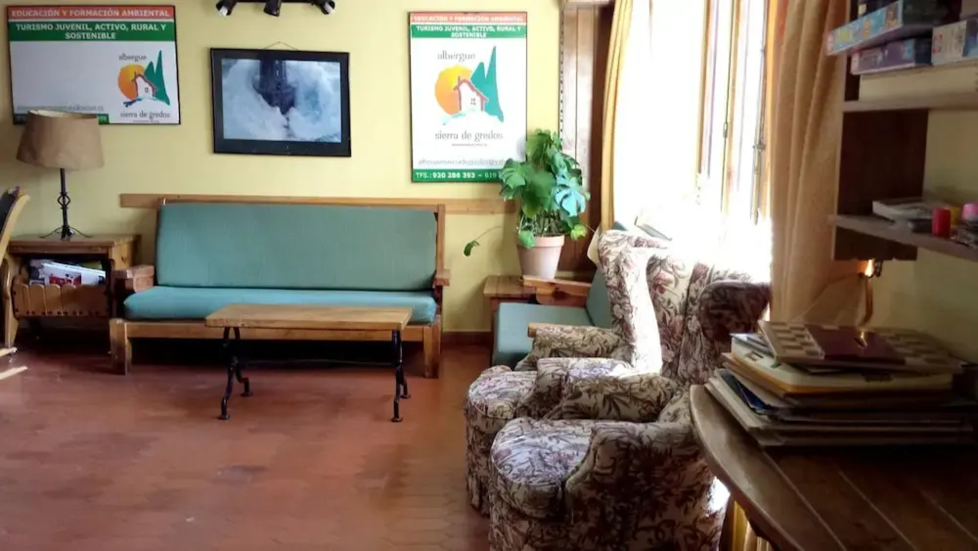 House With 9 Bedrooms in Navaluenga, With Wonderful Lake View and Encl