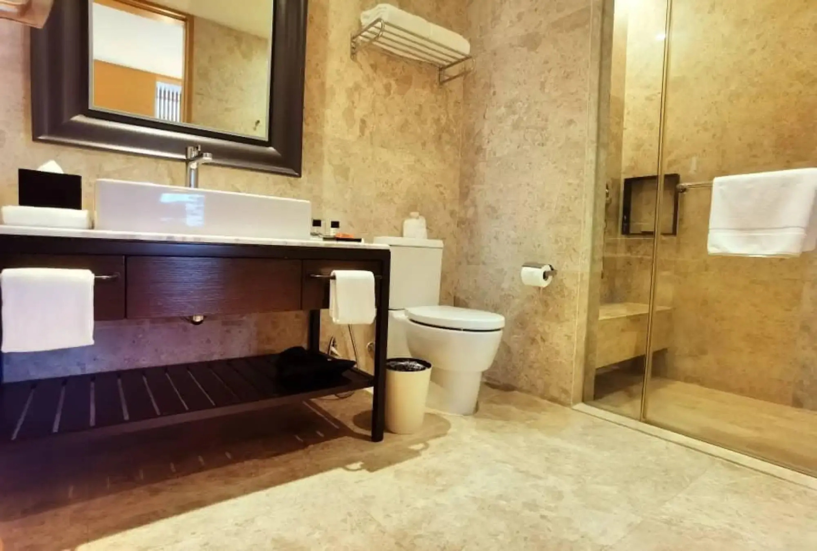 Lanson Place Bukit Ceylon