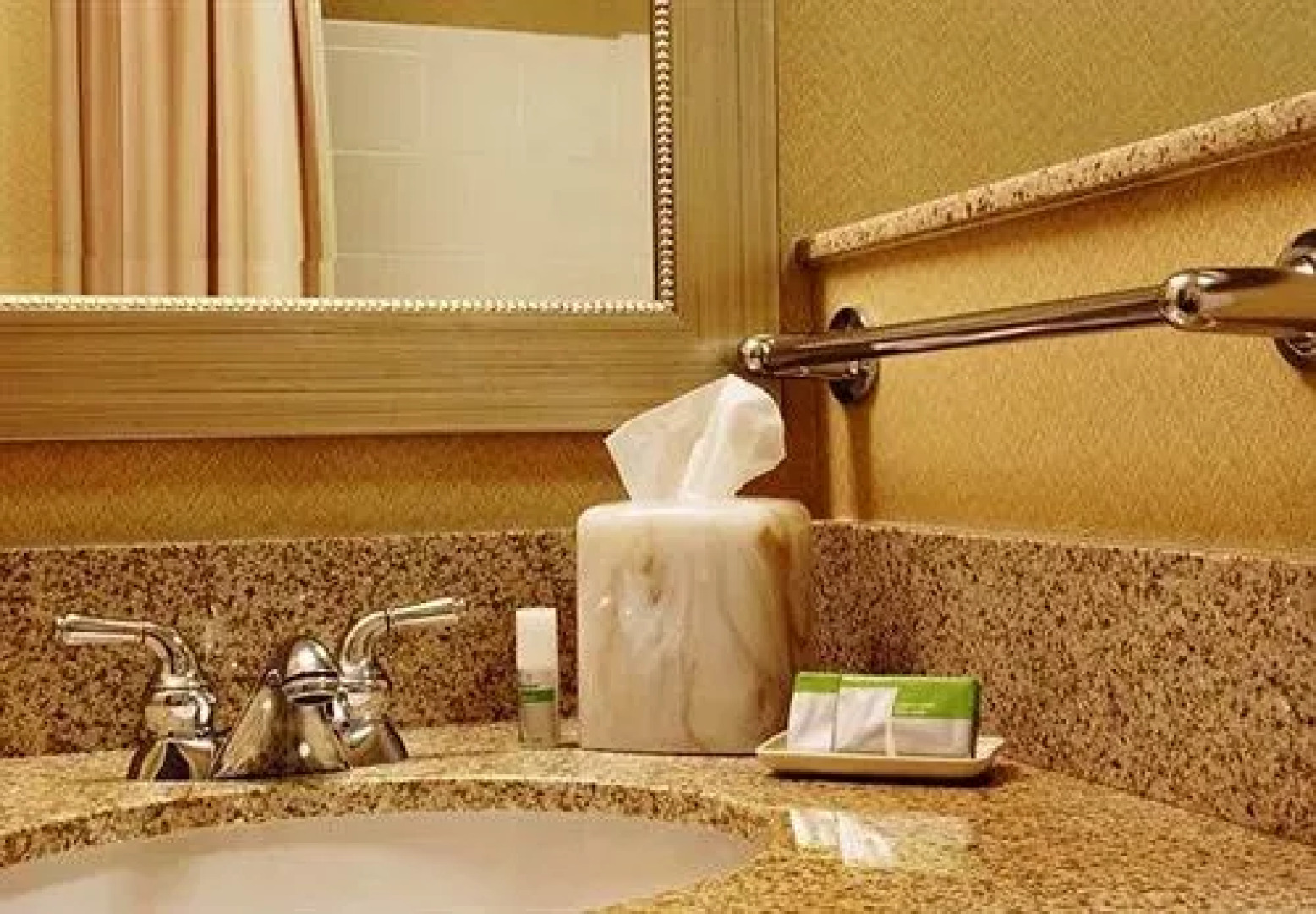 Courtyard Ventura Simi Valley