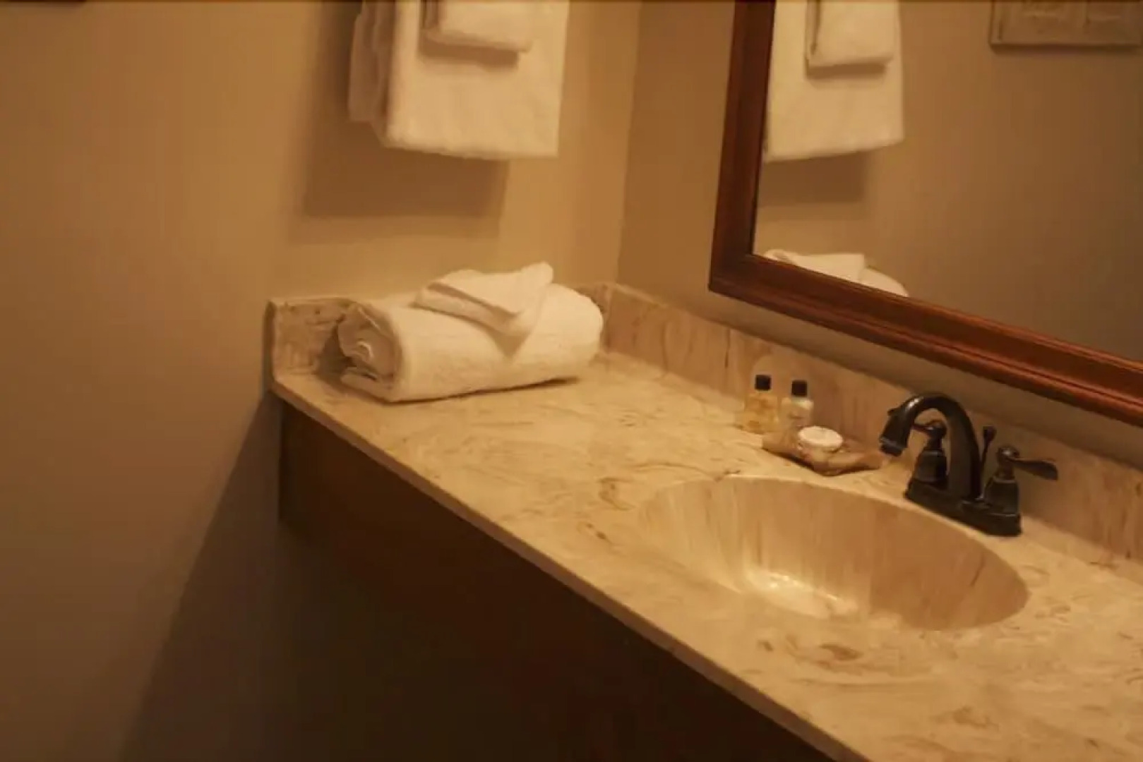 Rumbling Bald Resort