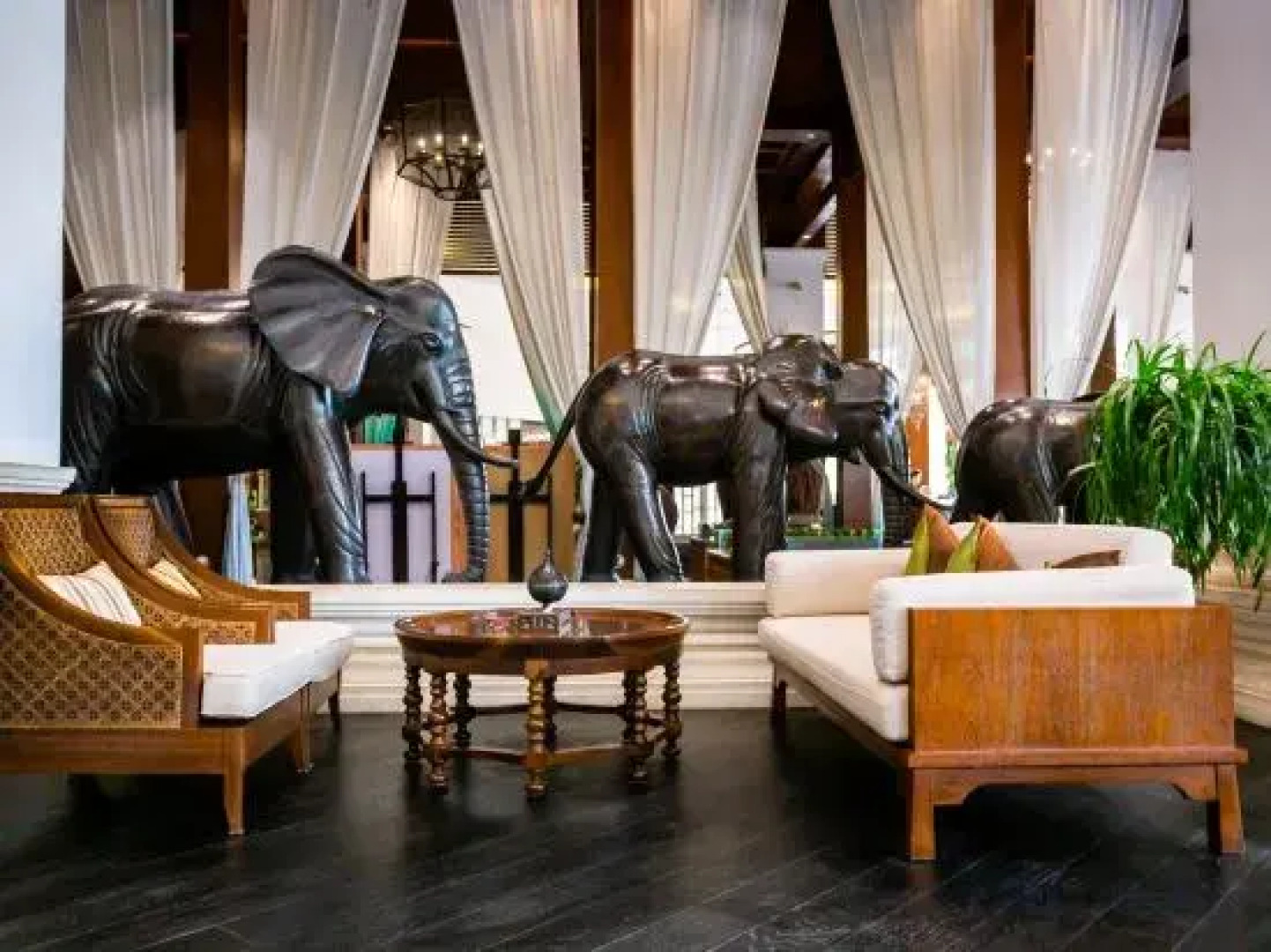 Holiday inn Tai Lai La