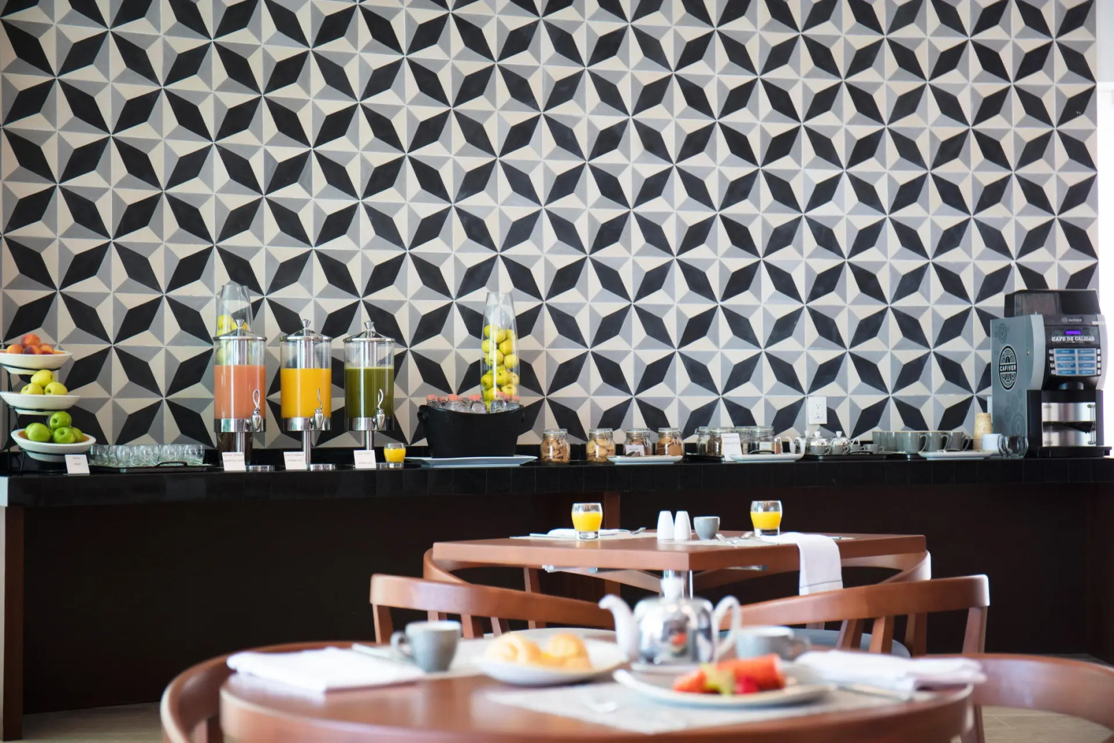 Krystal Grand Cancun