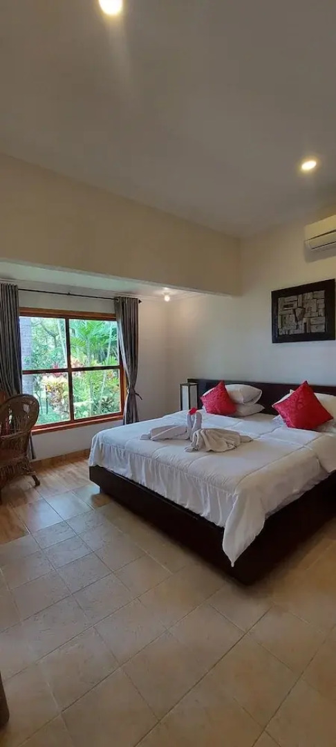 The Ning Beach & Villa