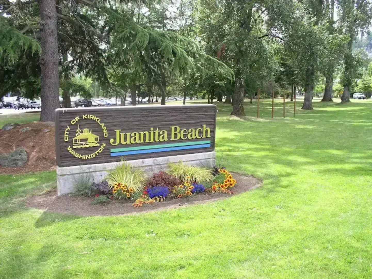 Comfortable Kirkland Home for Family & Remote Work