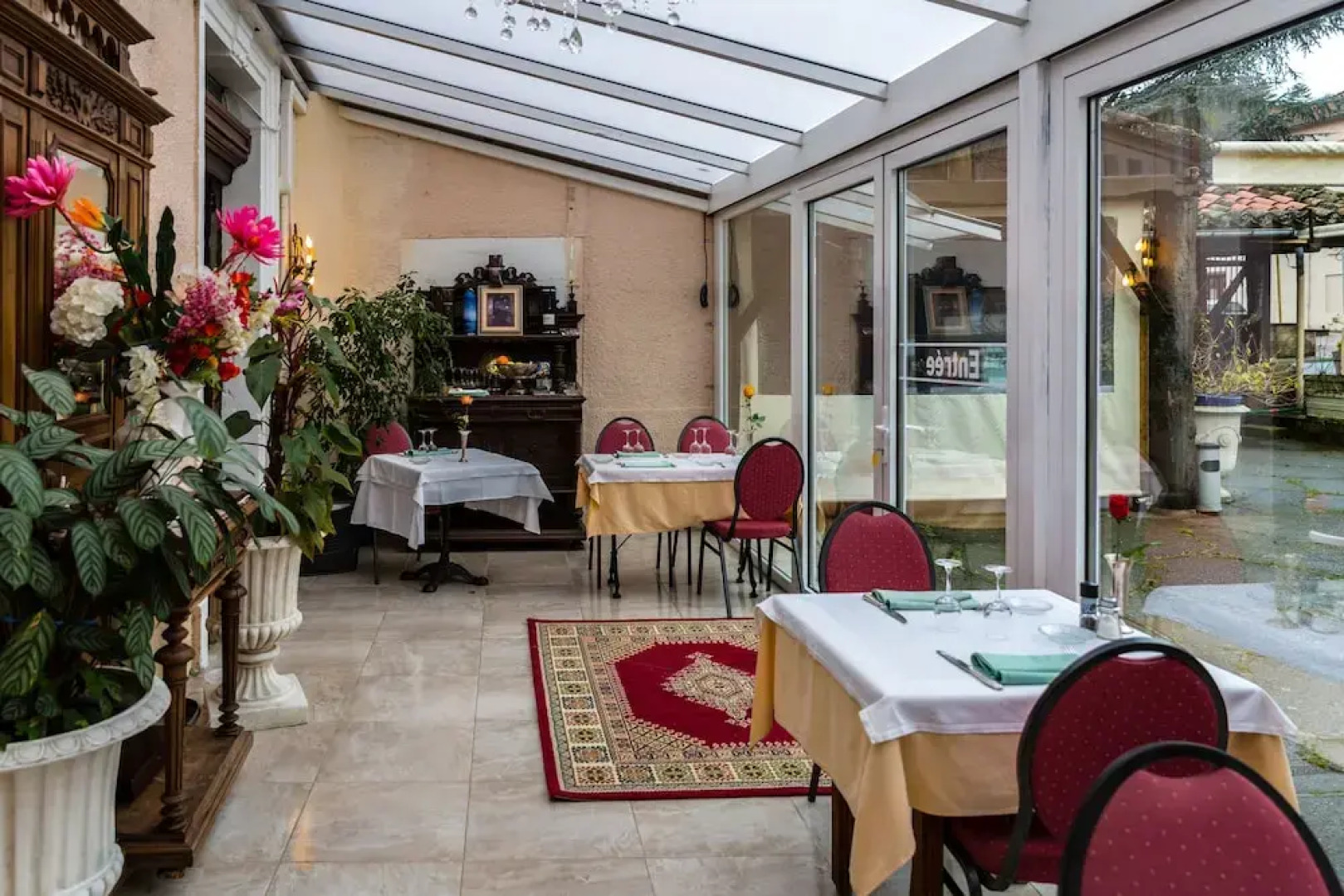 Hôtel Le Mont Royal