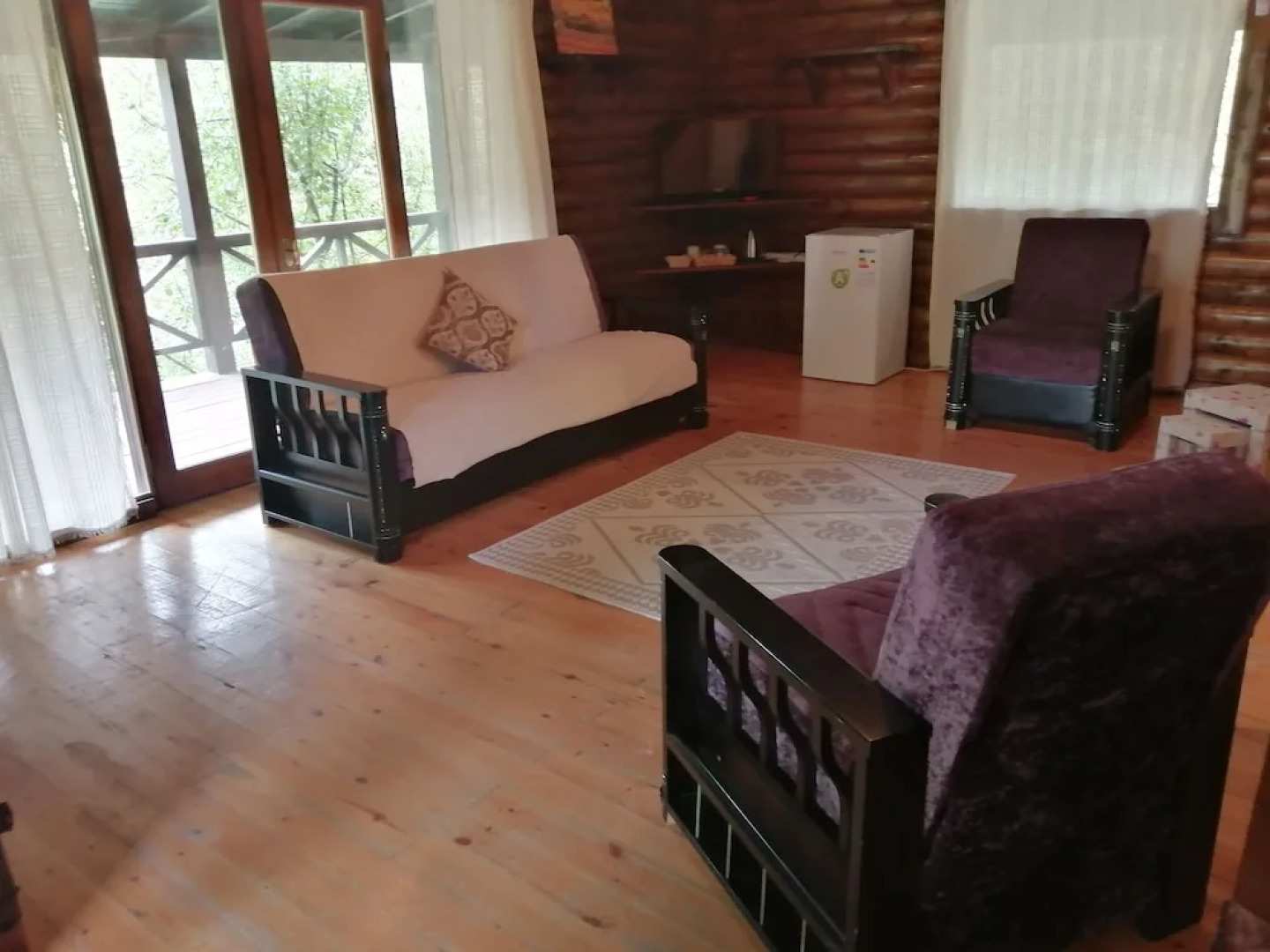 Sakli Cennet Esadiye