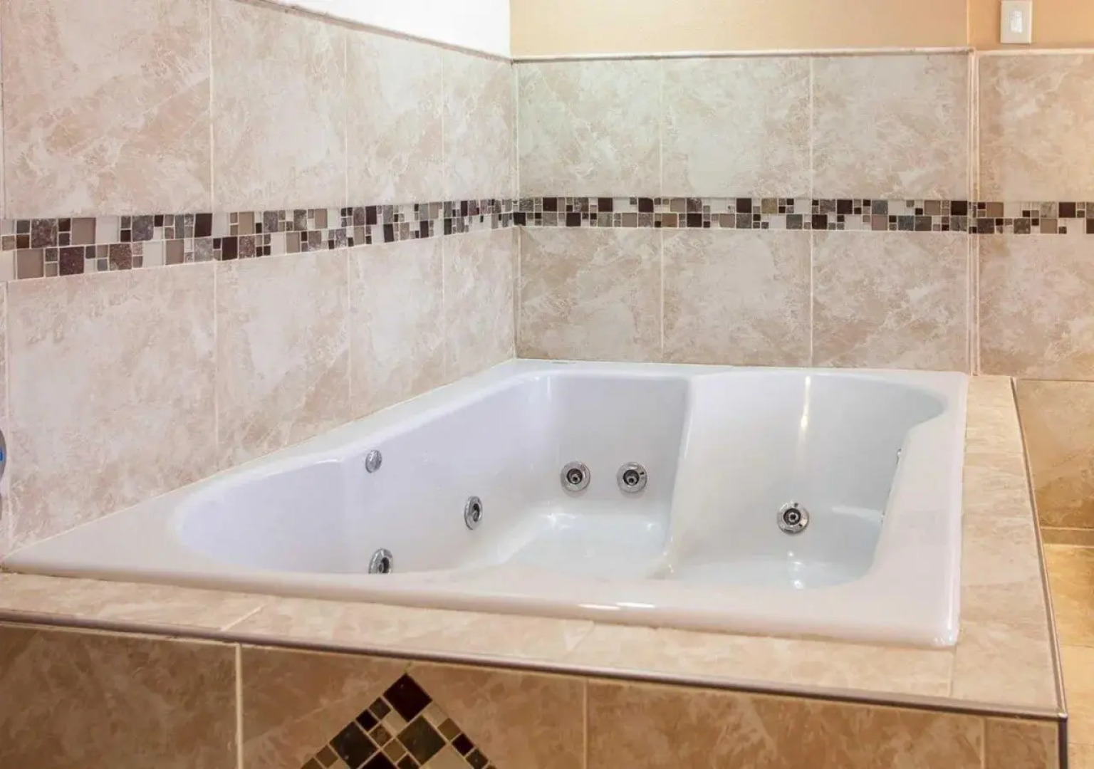 Quality Suites Milwaukee Airport