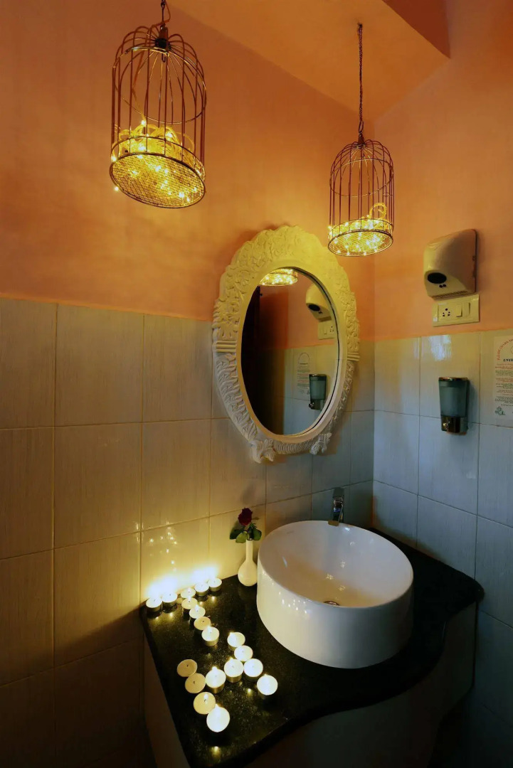 The Tamarind Hotel Anjuna, Goa