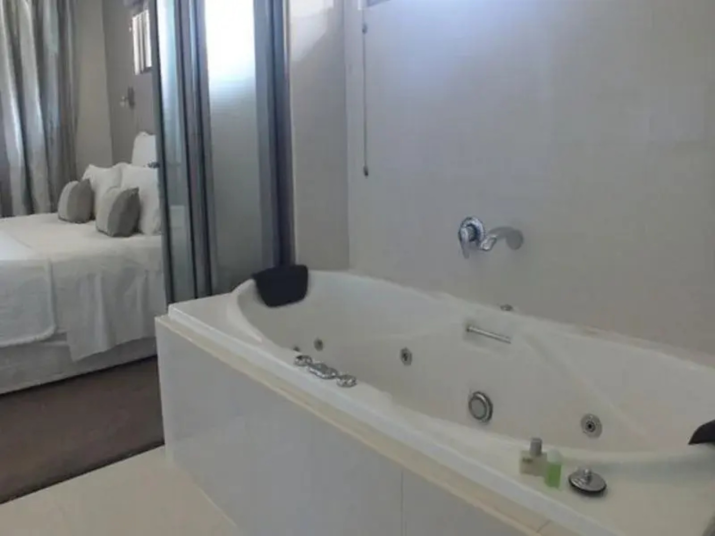 Terrigal Hinterland B&B Retreat