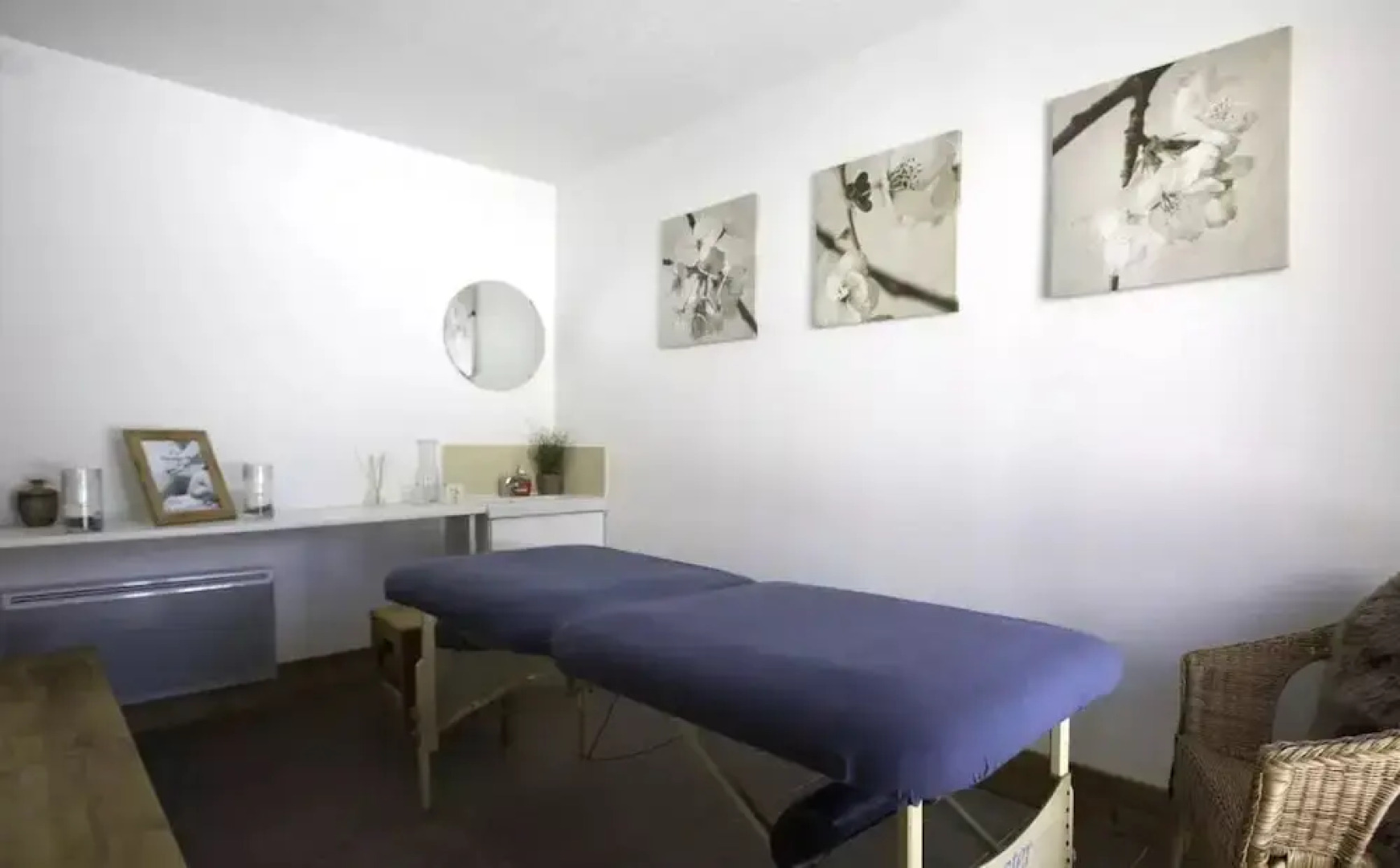 Chalet Perdrix by Skinetworks