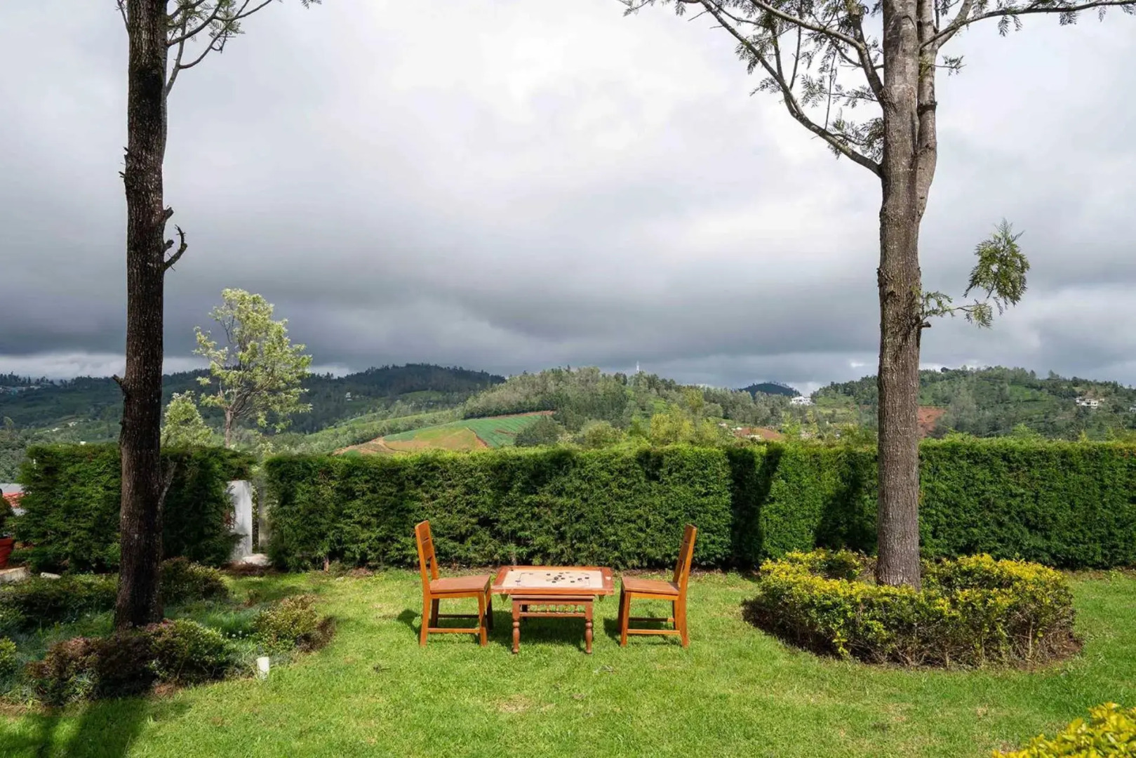 StayVista at Casa Pinnacle