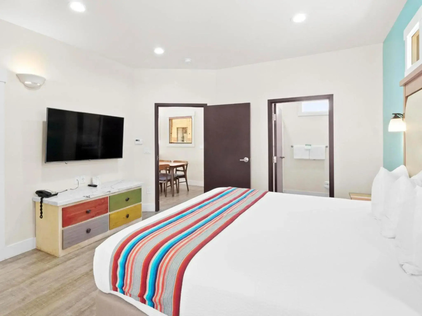 Bluff Dwellings Resort