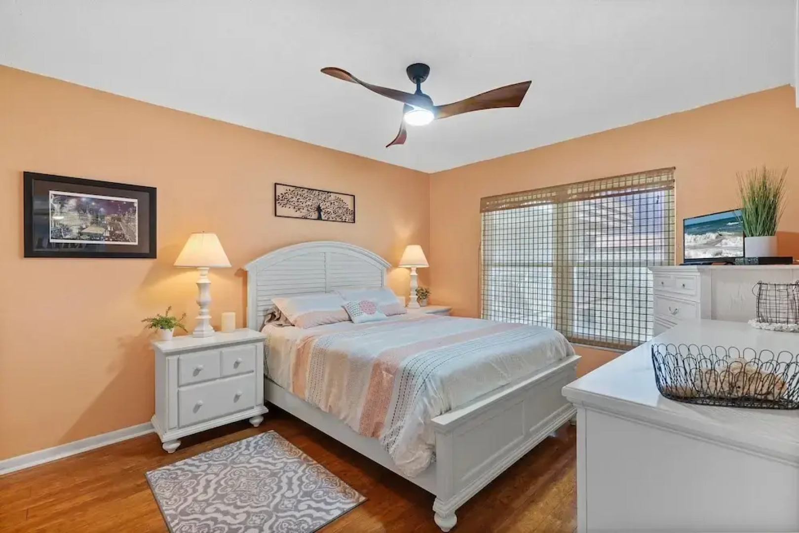 Sea Coast Gardens III 514