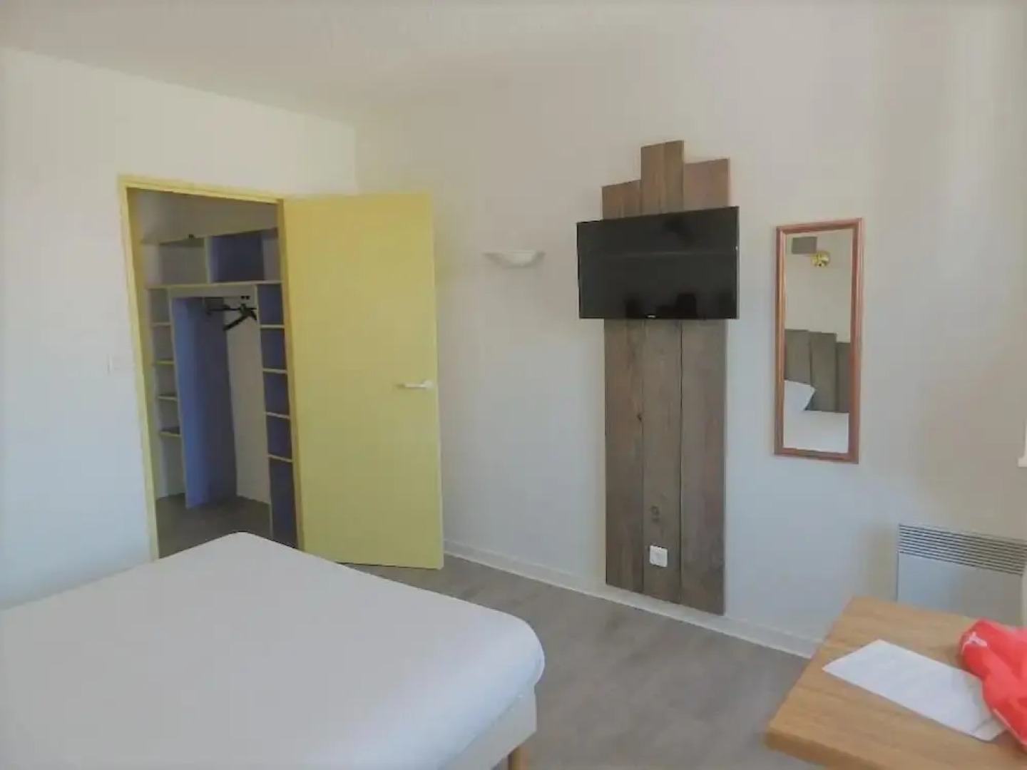 Les Provinciales Hotel & Restaurent