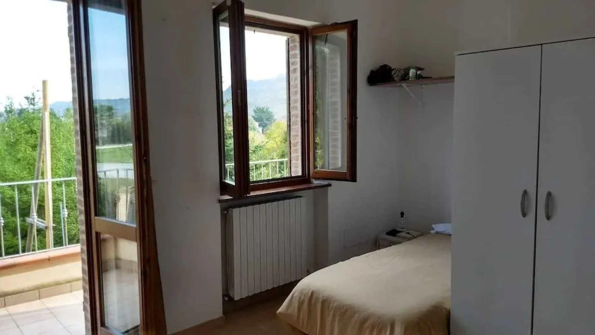 Yogalujah Holistic B&B