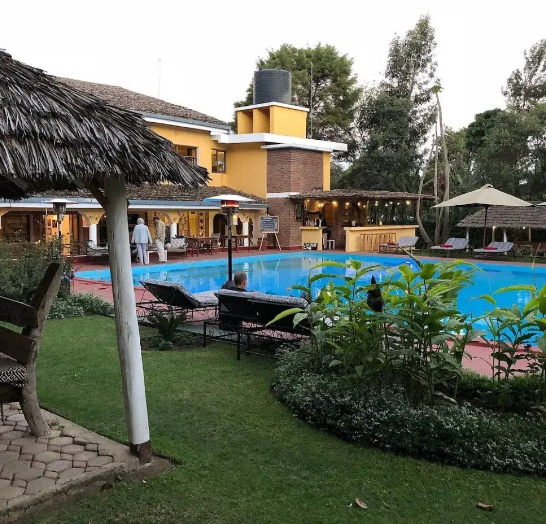 Bougainvillea Safari Lodge