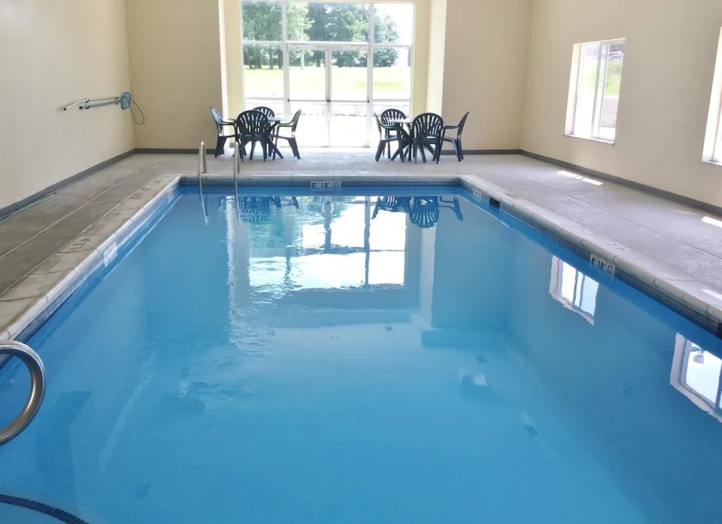Americas Best Value Inn Kingdom City