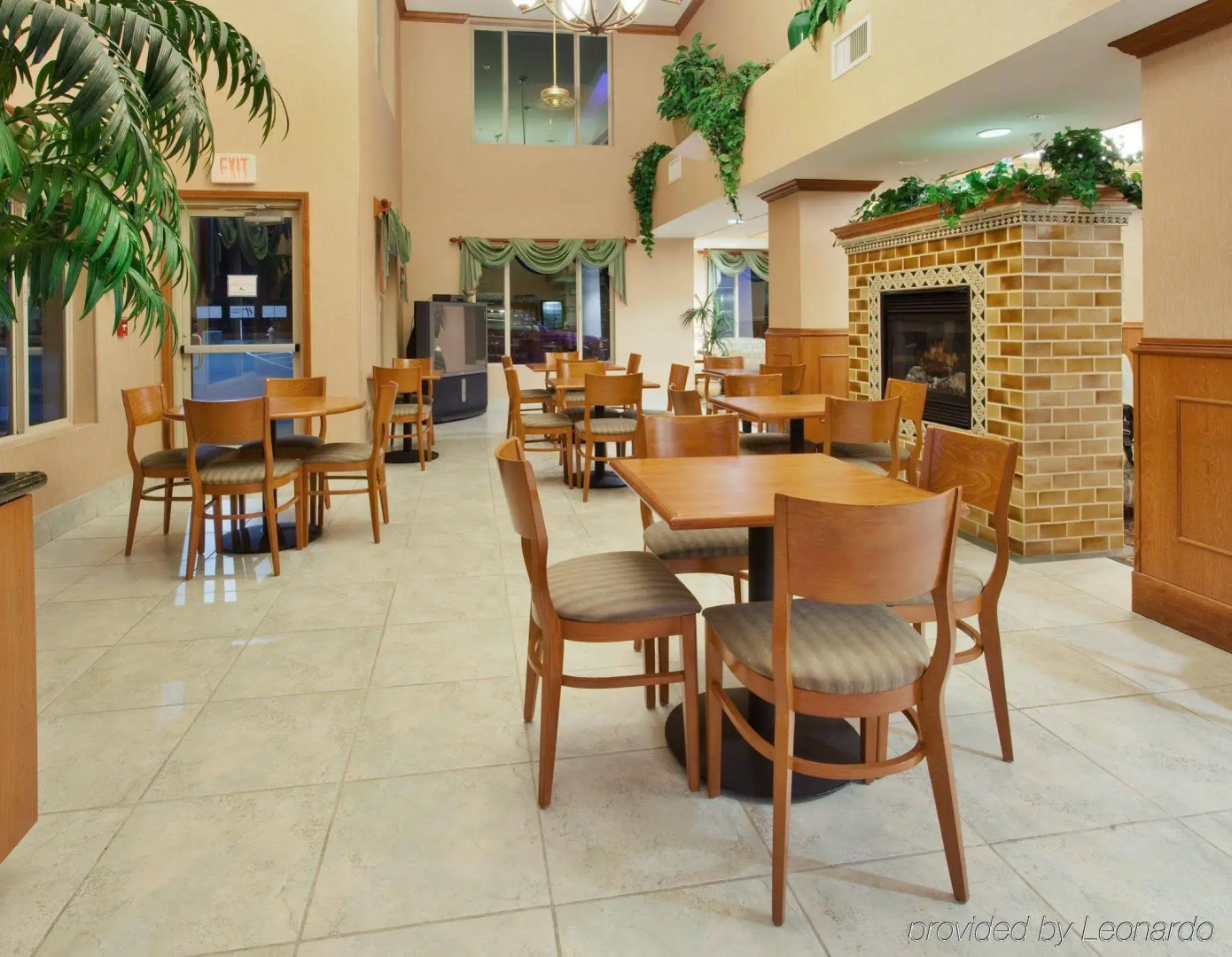 Holiday Inn Express & Suites Carson City by IHG