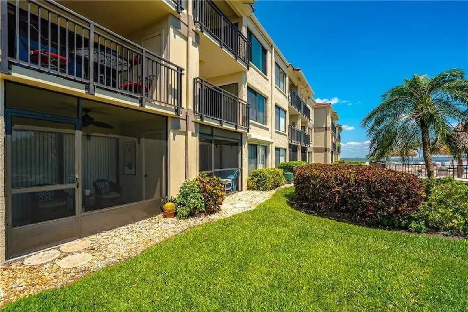 Palma Del Mar H119 - Two Bedroom Condo