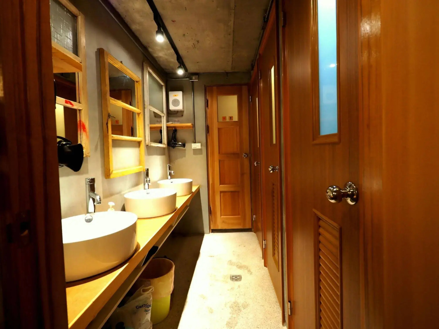 Fuqi Hostel - Heping