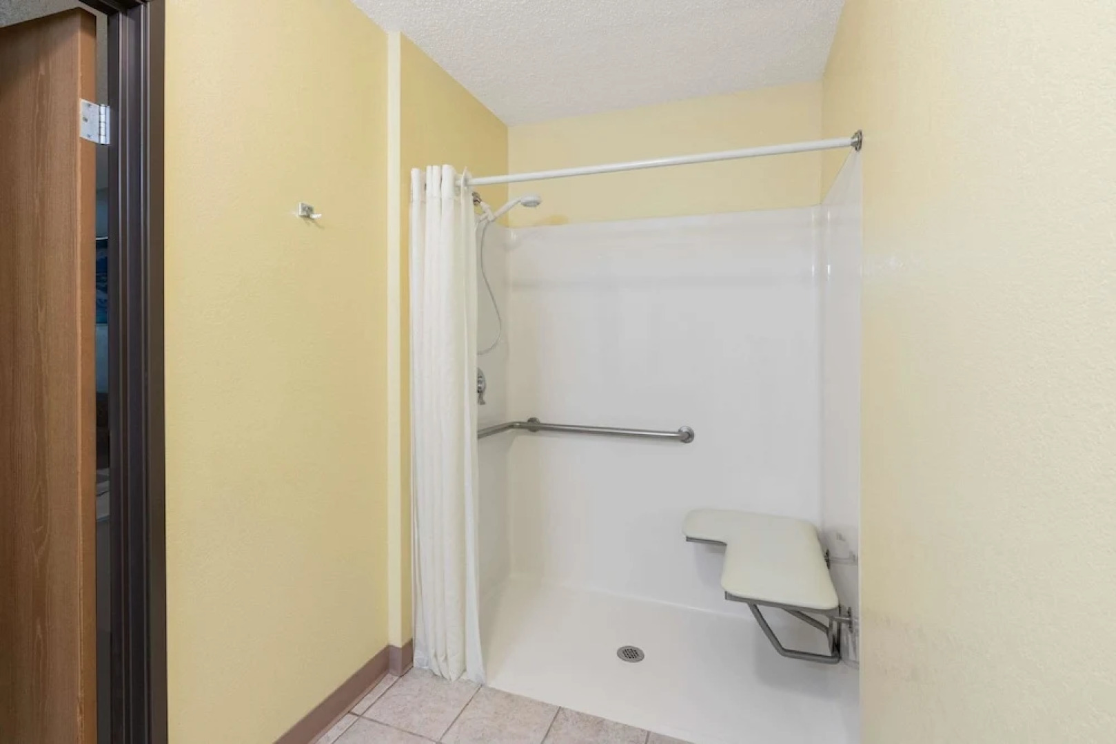 Super 8 By Wyndham Fountain