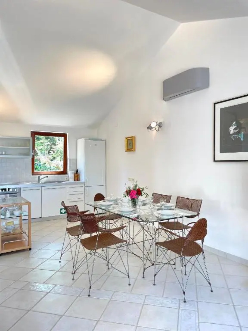 @Hvar Island Seaside Villa (1st row at seaside)