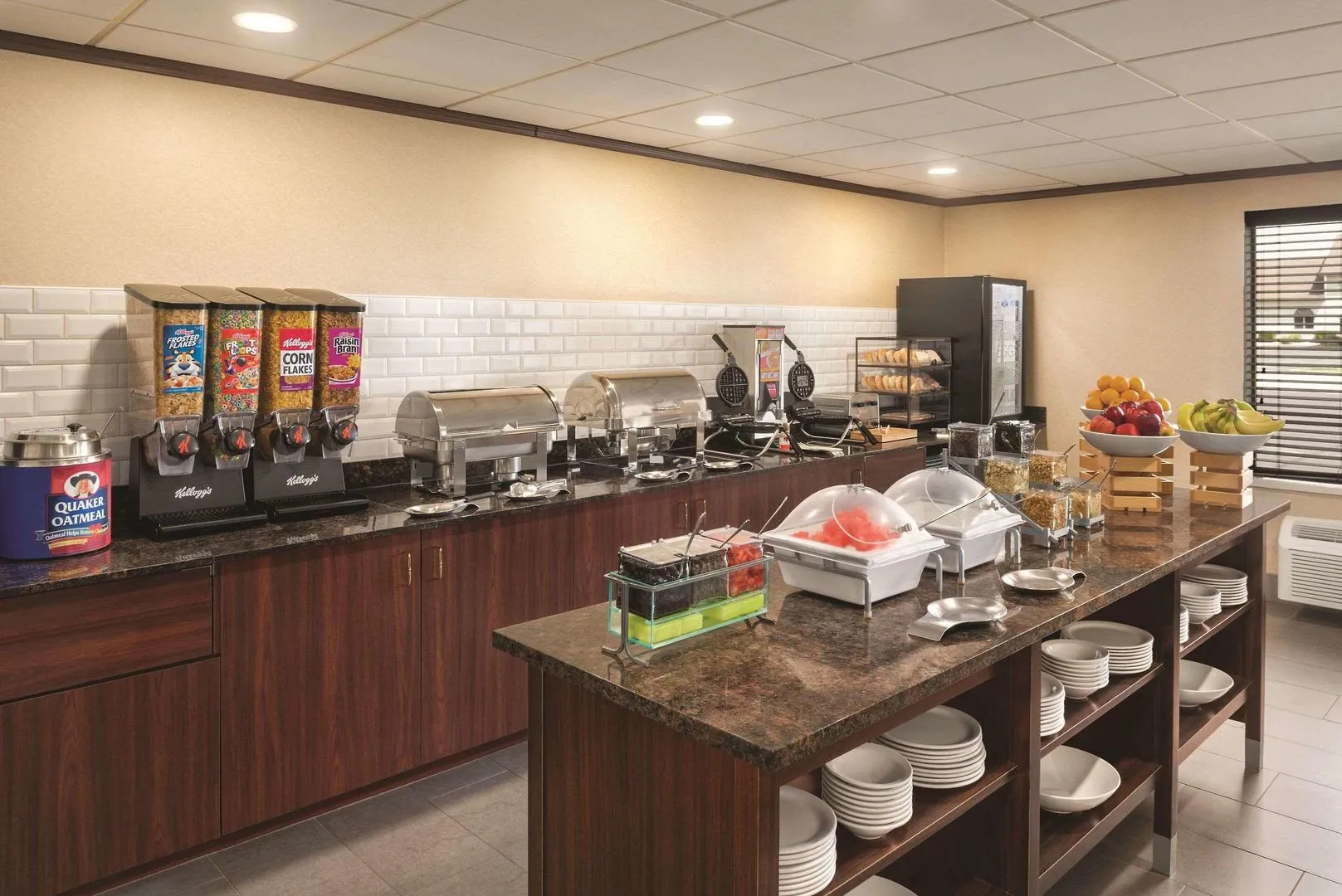 Country Inn & Suites by Radisson, Mt. Pleasant-Racine West, WI