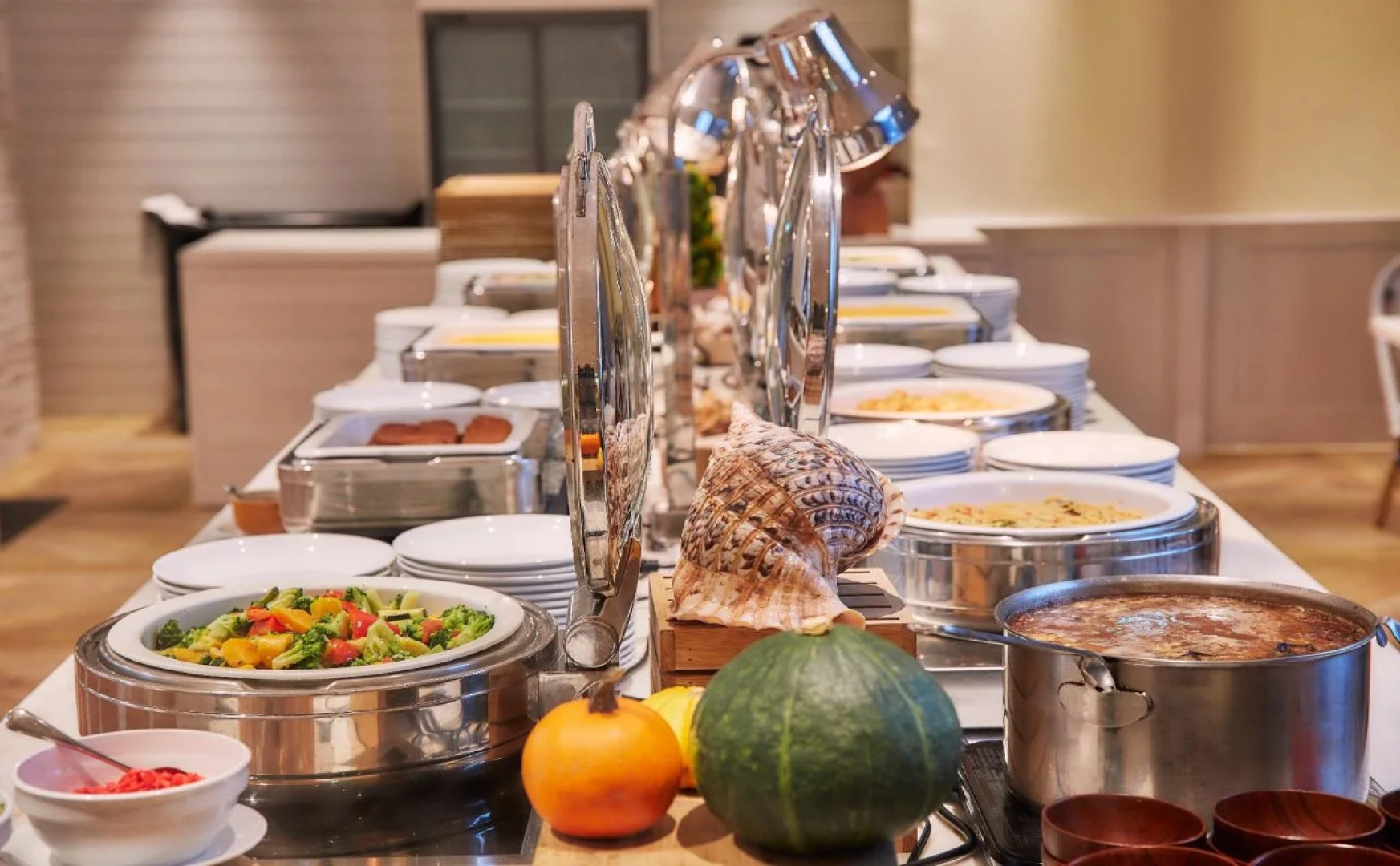 Hot Cross Point SANTA MONICA