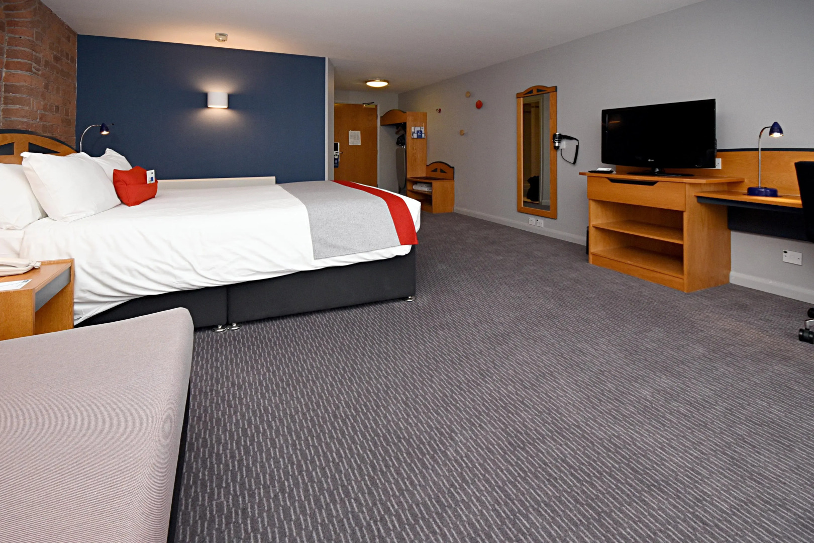 Holiday Inn Express Albert Dock by IHG