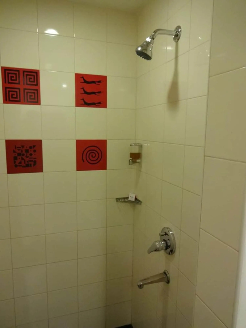 Red Fox by Lemon Tree Hotels, Hyderabad