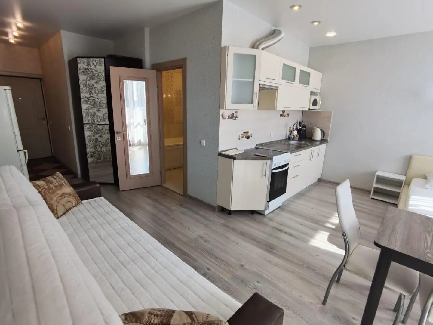 ZNS Rent (ЗНС Рент) на улице Строителей