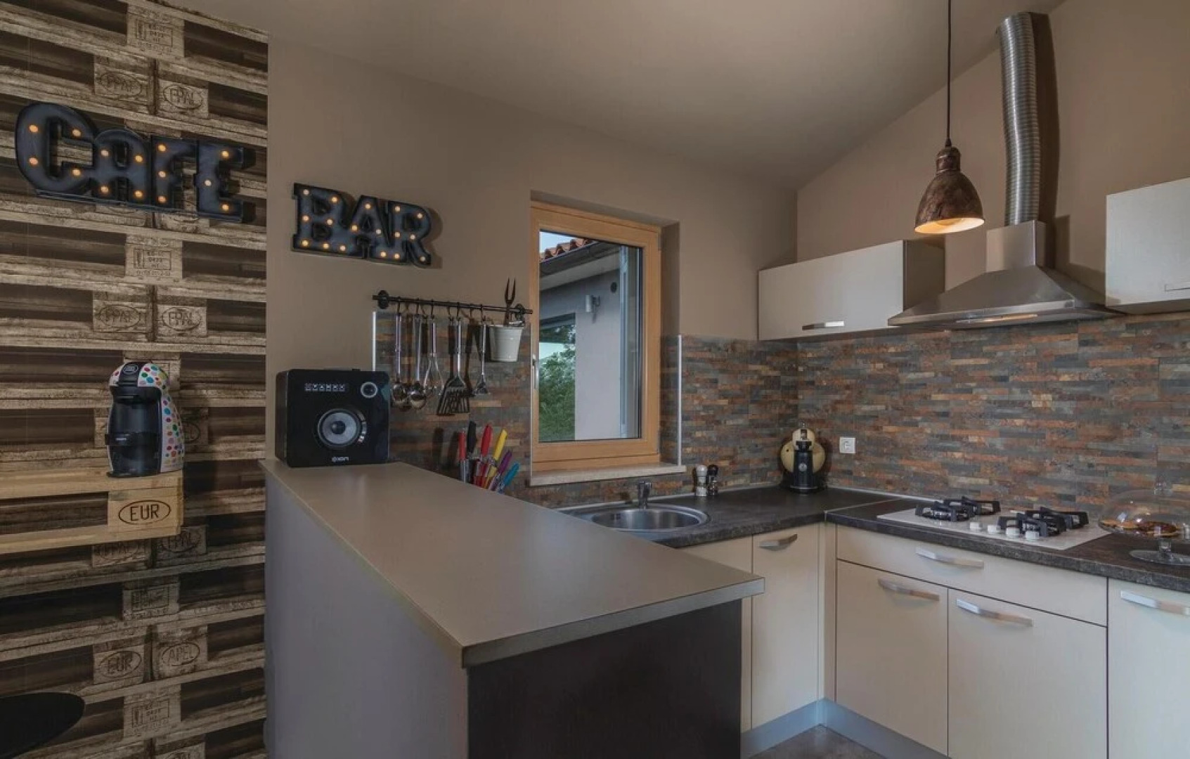 Stunning Home in Nedescina With Sauna, Wifi and 6 Bedrooms