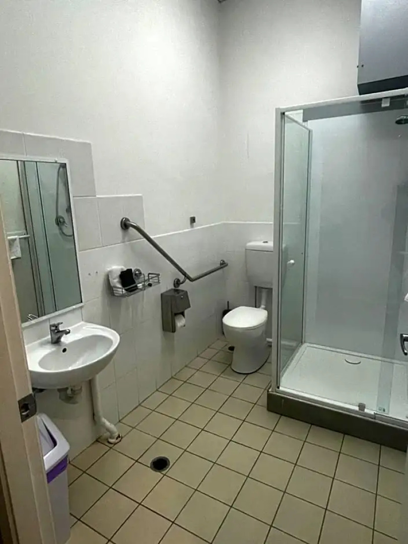 Budget Motel Rooms, 1Short St Morisset