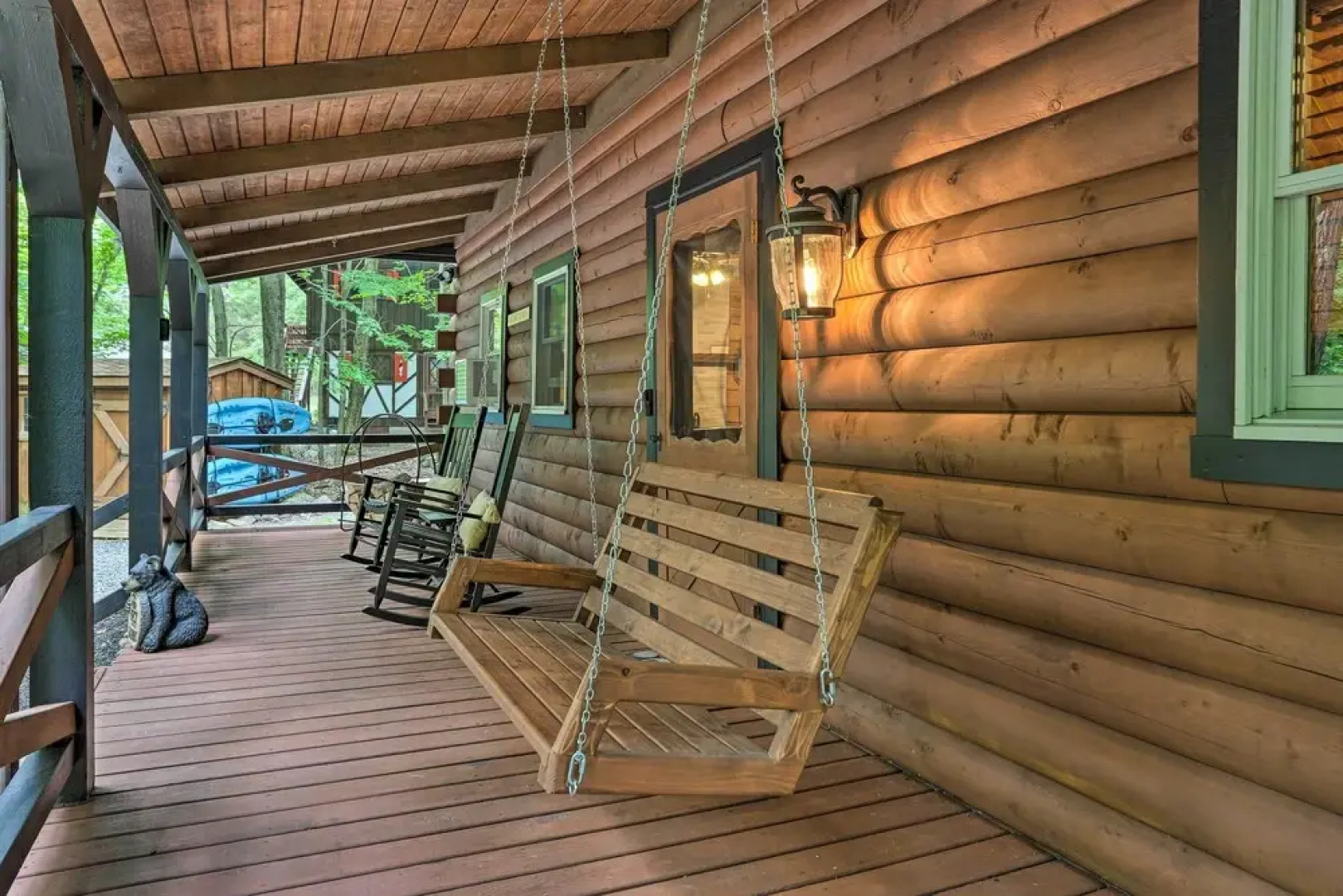 Pocono Log Cabin: Fireplace, Fire Pits & Amenities