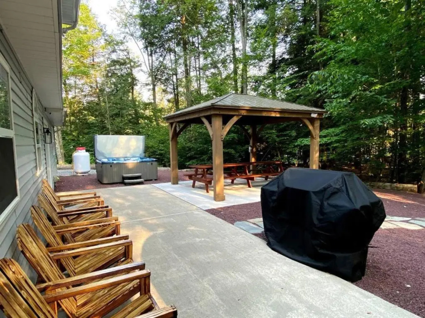Gwa106-gameroom, Sauna, Firepit Hot Tub Minutes To All Pocono Attractions