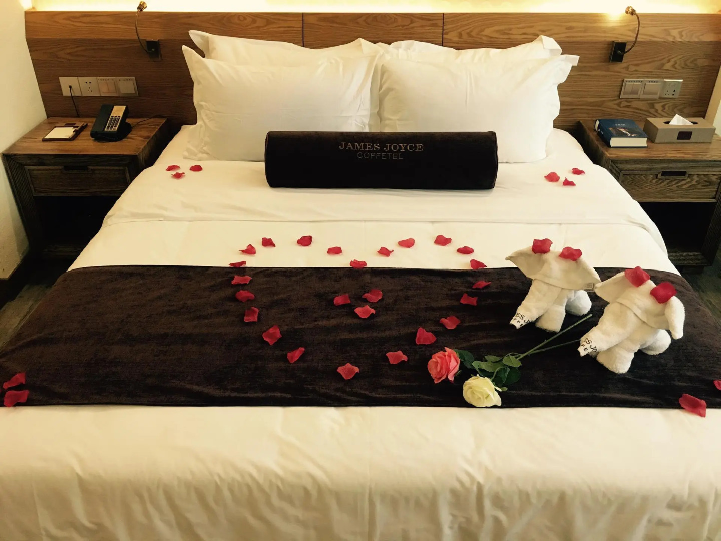 James Joyce Coffetel Shijiazhuang (Railway Station)