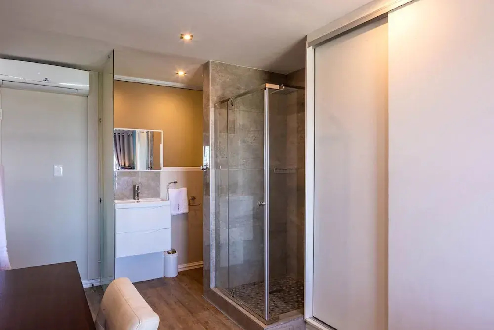 6 Dolphin Views - Near Umdloti Beach