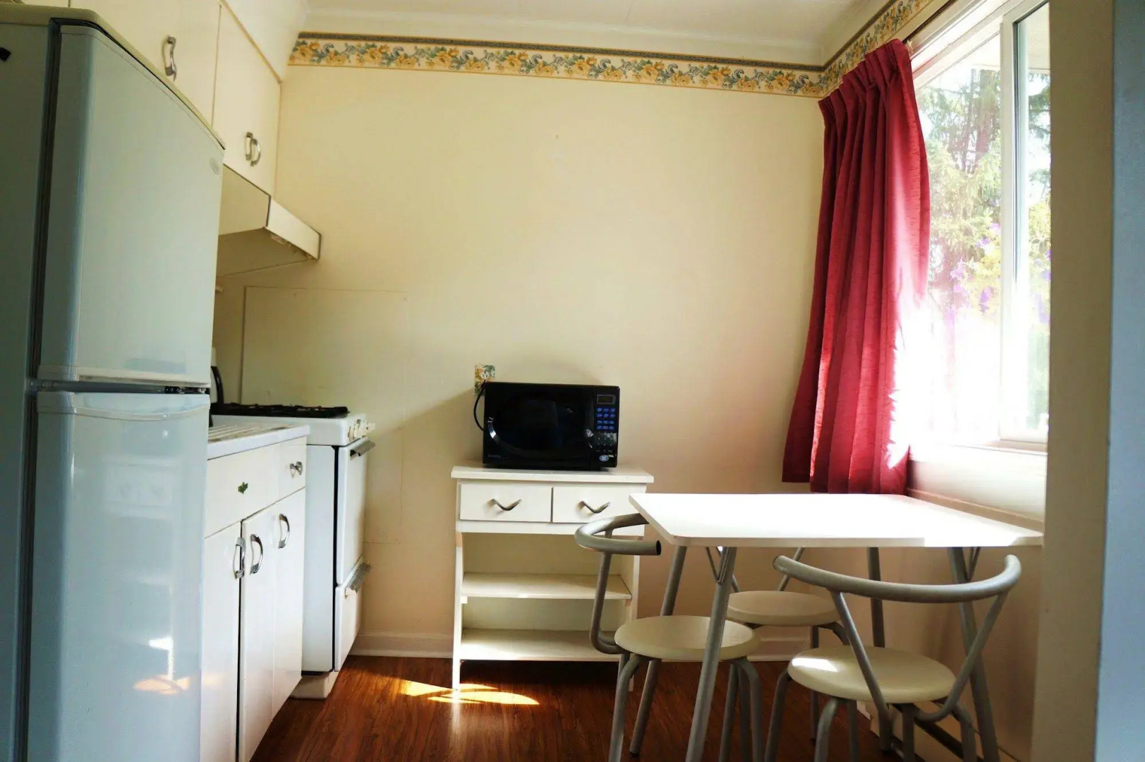 Boundary Creek Motel and RV Park