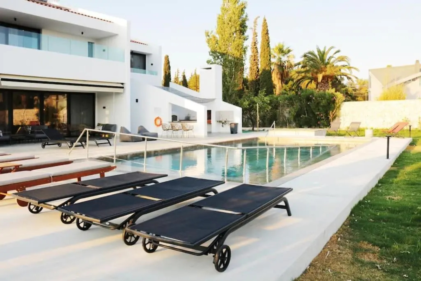 Maison A Rhodes with 66m2 heated pool