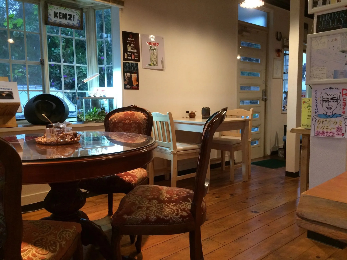 Guest House Shirahama R cafe – Caters to Women - Hostel