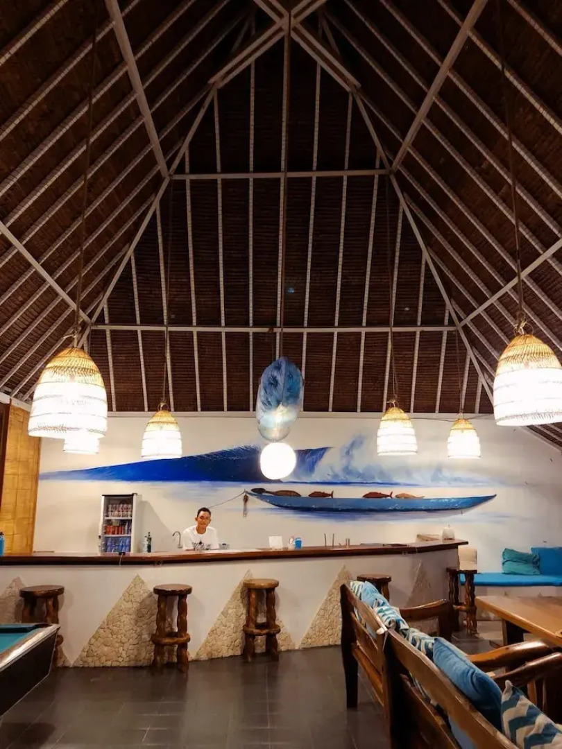 Hollow Tree's Resort