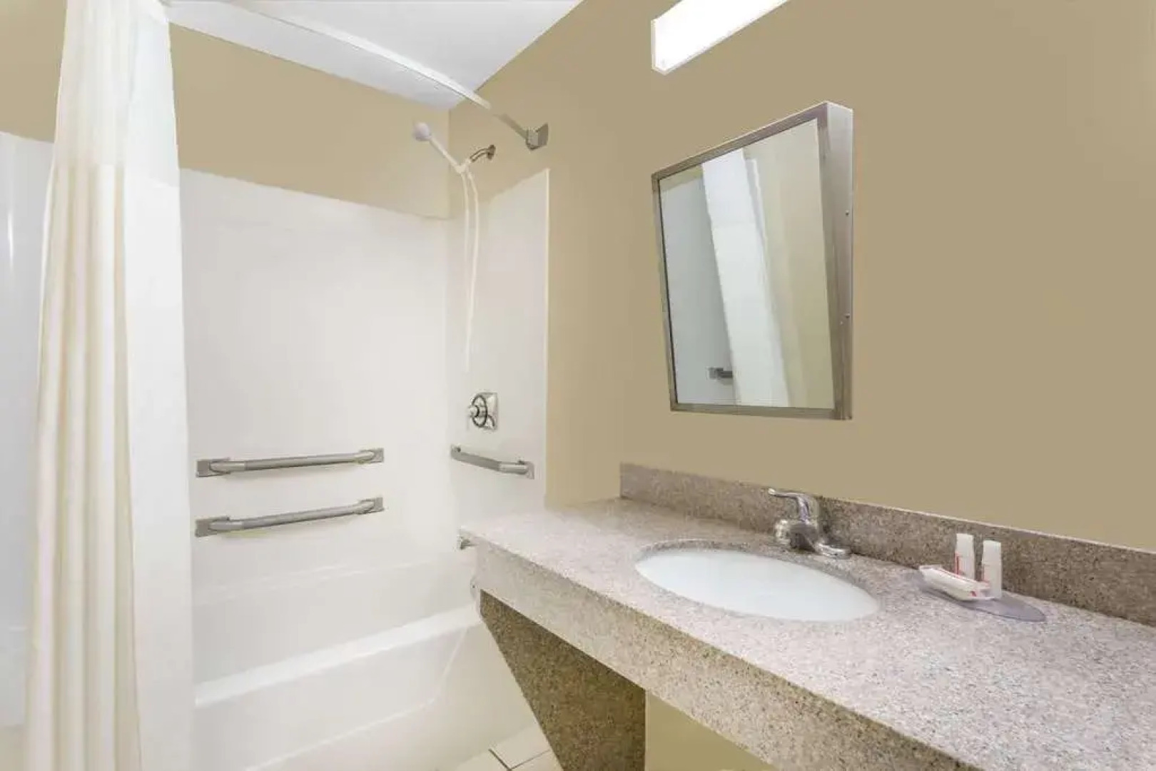 Quality Inn Pensacola West