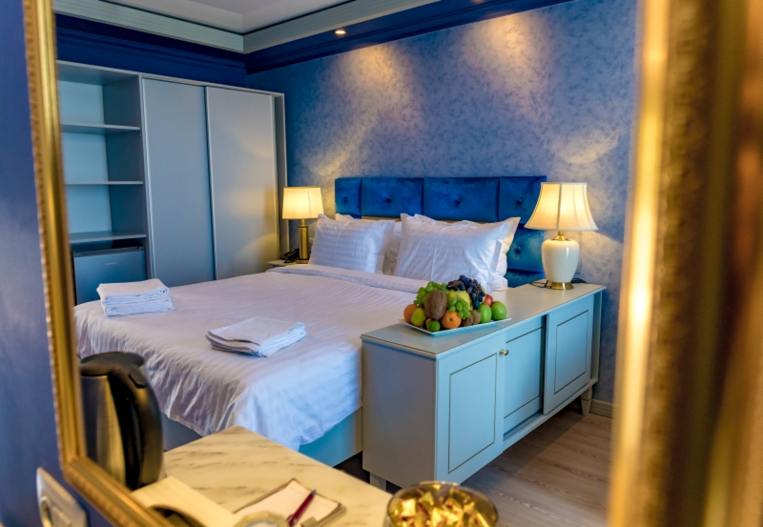 Phoenicia Blue View