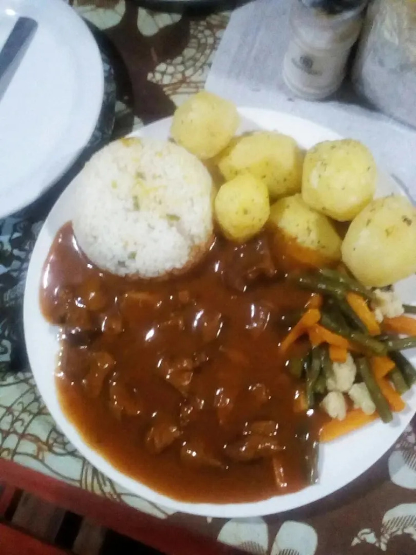 Ruhija Community Rest Camp